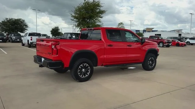 Used 2024 Red Hot Chevrolet ZR2 image 4