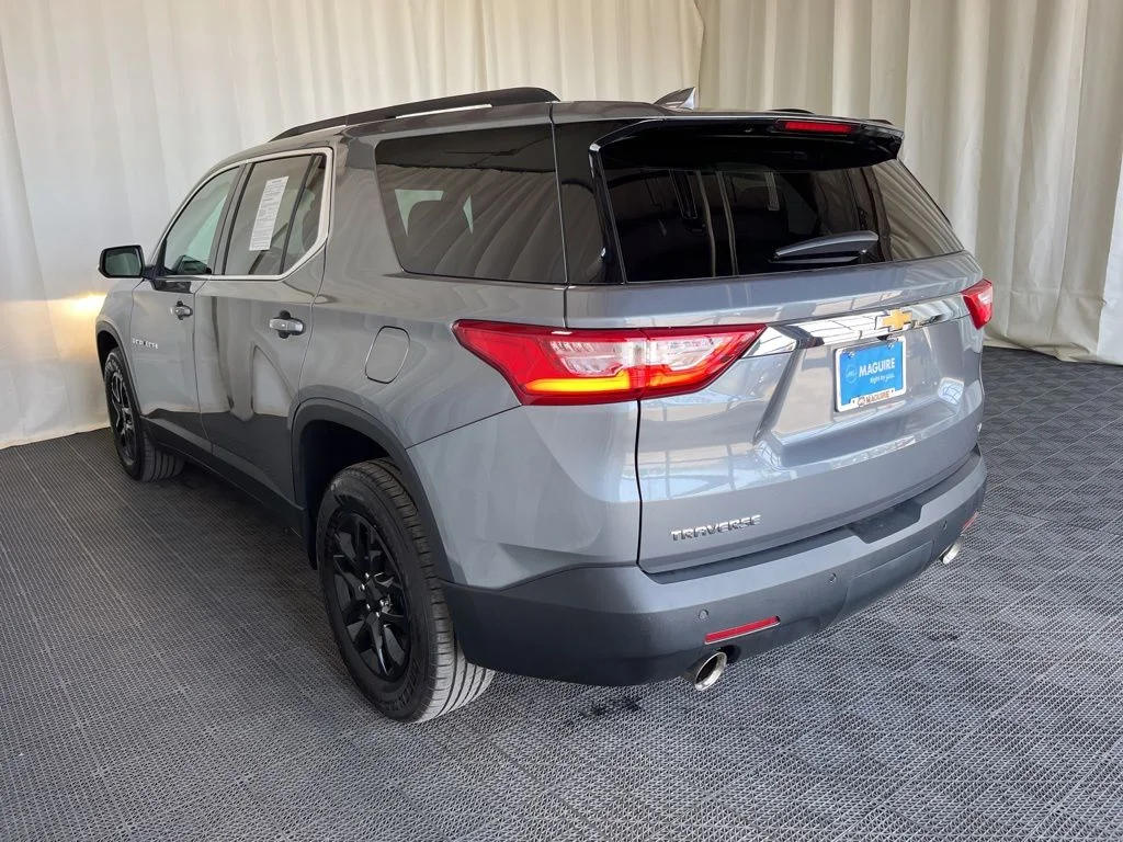 Used 2021 Gray Chevrolet LT image 26