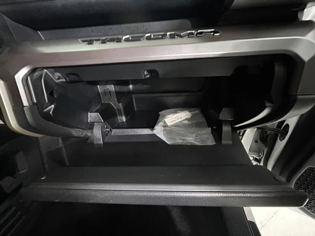 Used 2024 White Toyota SR5 image 28