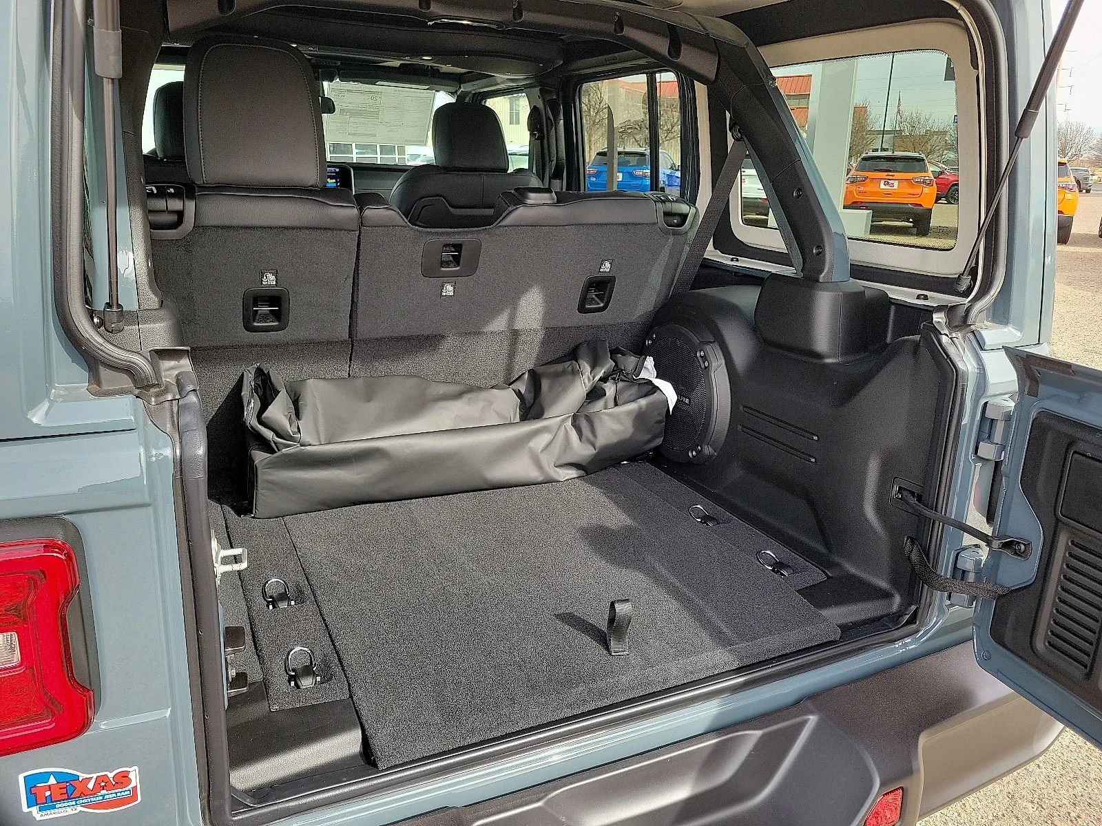 New 2026 PDS Anvil Clear Jeep 4-DOOR SAHARA image 8
