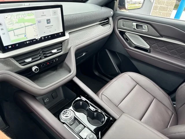 New 2026 Rapid Red Metallic Tinted Clearcoat Ford Platinum™ image 26