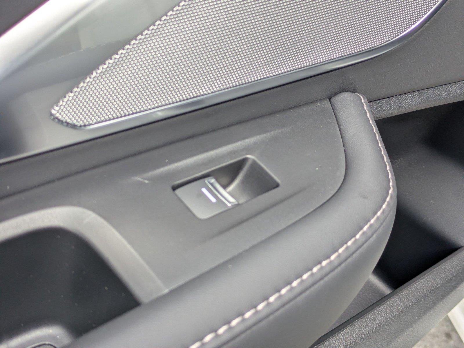 Used 2023 Platinum White Pearl Acura w/Technology Package image 22