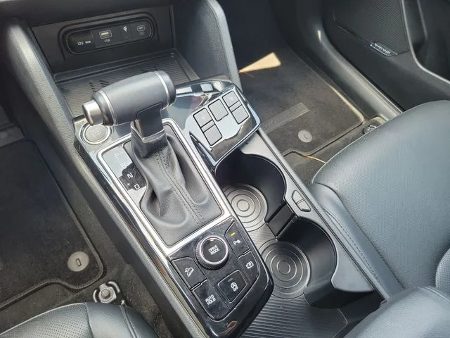 Certified Used 2024 Gray Kia SX image 26