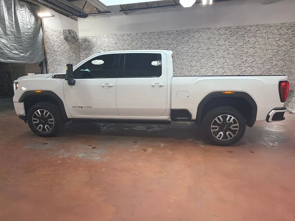 Used 2021 Summit White GMC AT4 image 4