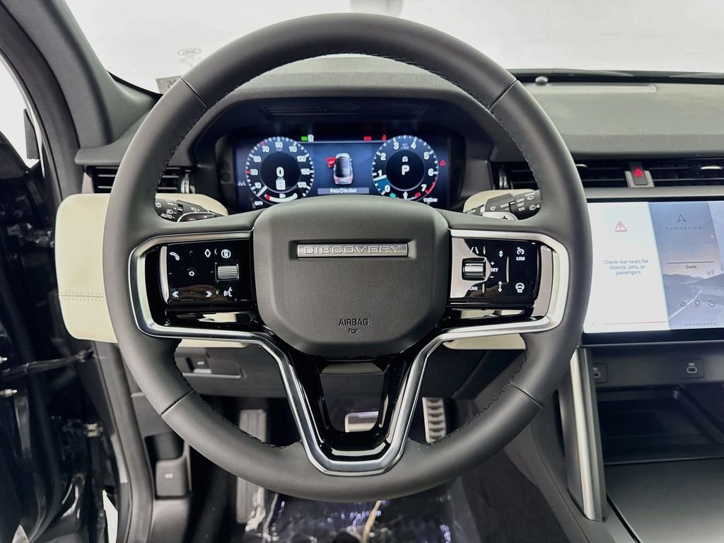 New 2026 Carpathian Grey Land Rover Landmark image 11