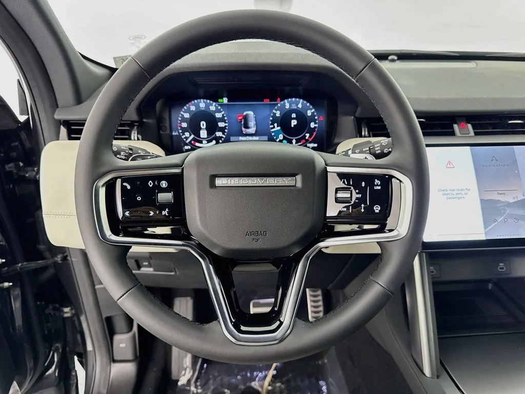 New 2026 Carpathian Grey Land Rover Landmark image 11