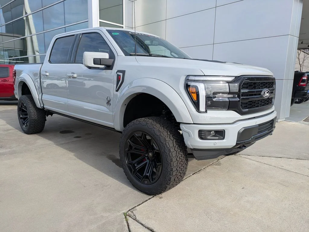 New 2026 Avalanche Ford Lariat image 2