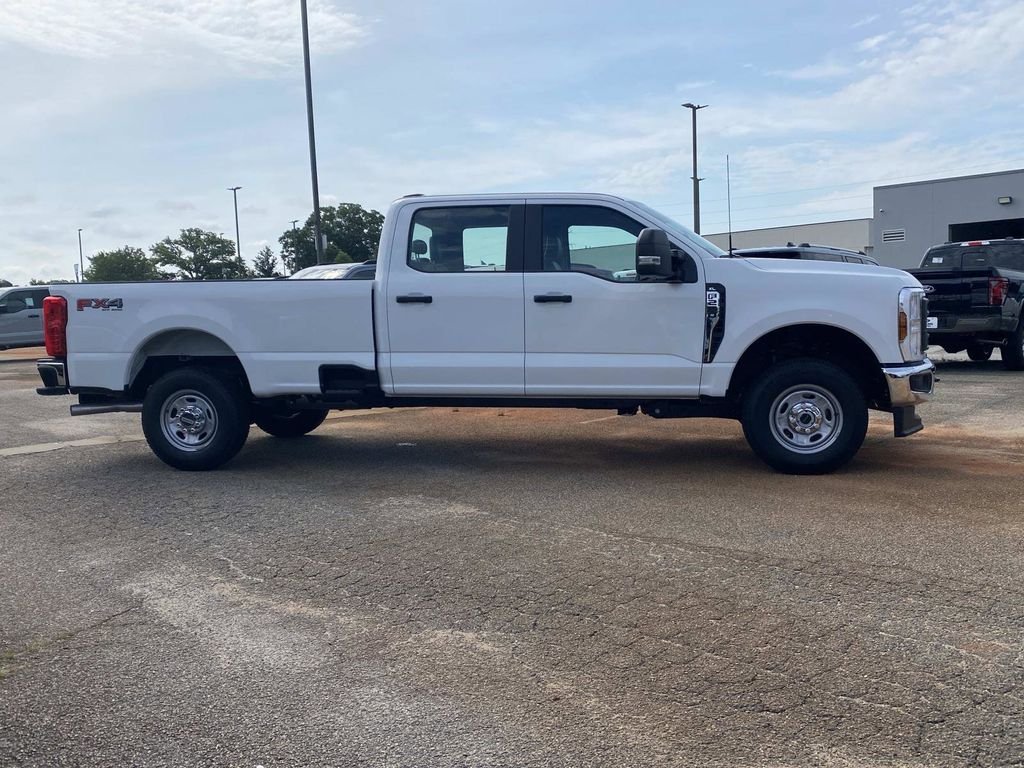 New 2026 Oxford White Ford F-250® XL image 2
