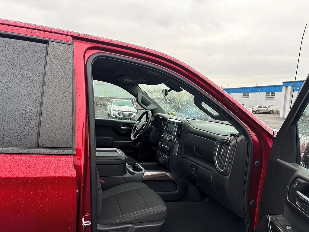 Used 2022 Cherry Red Tintcoat Chevrolet RST image 19