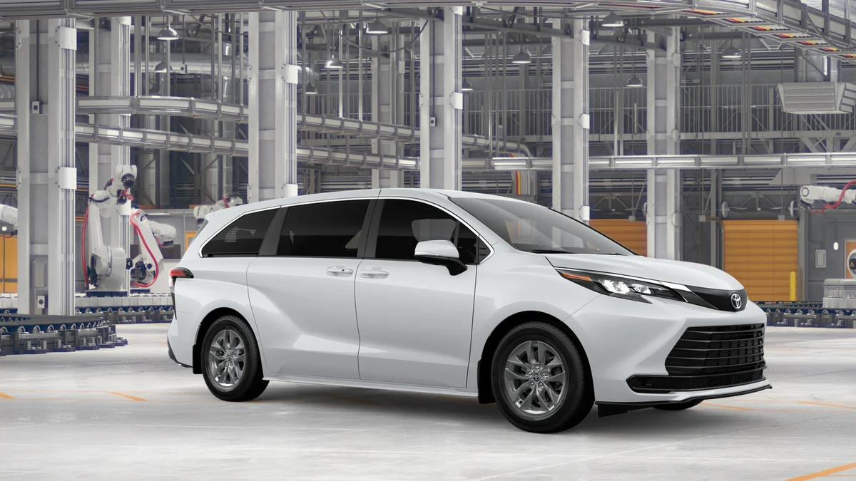 New 2026 Ice Cap Toyota LE image 14
