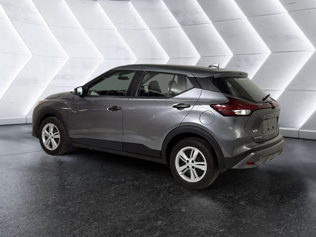 Used 2024 Gray Nissan S image 6
