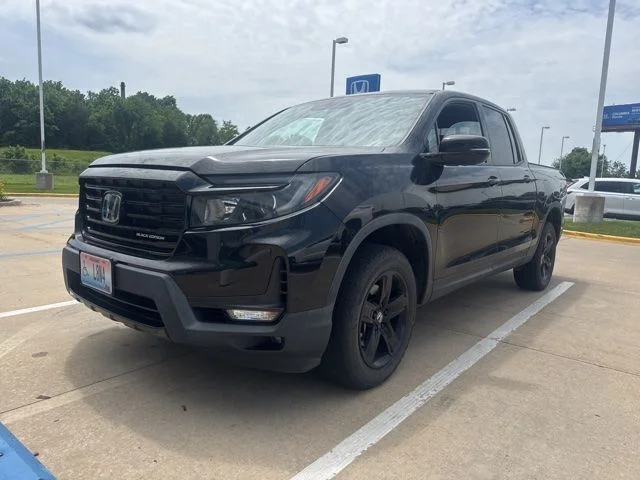 Used 2021  Honda Black Edition image 2