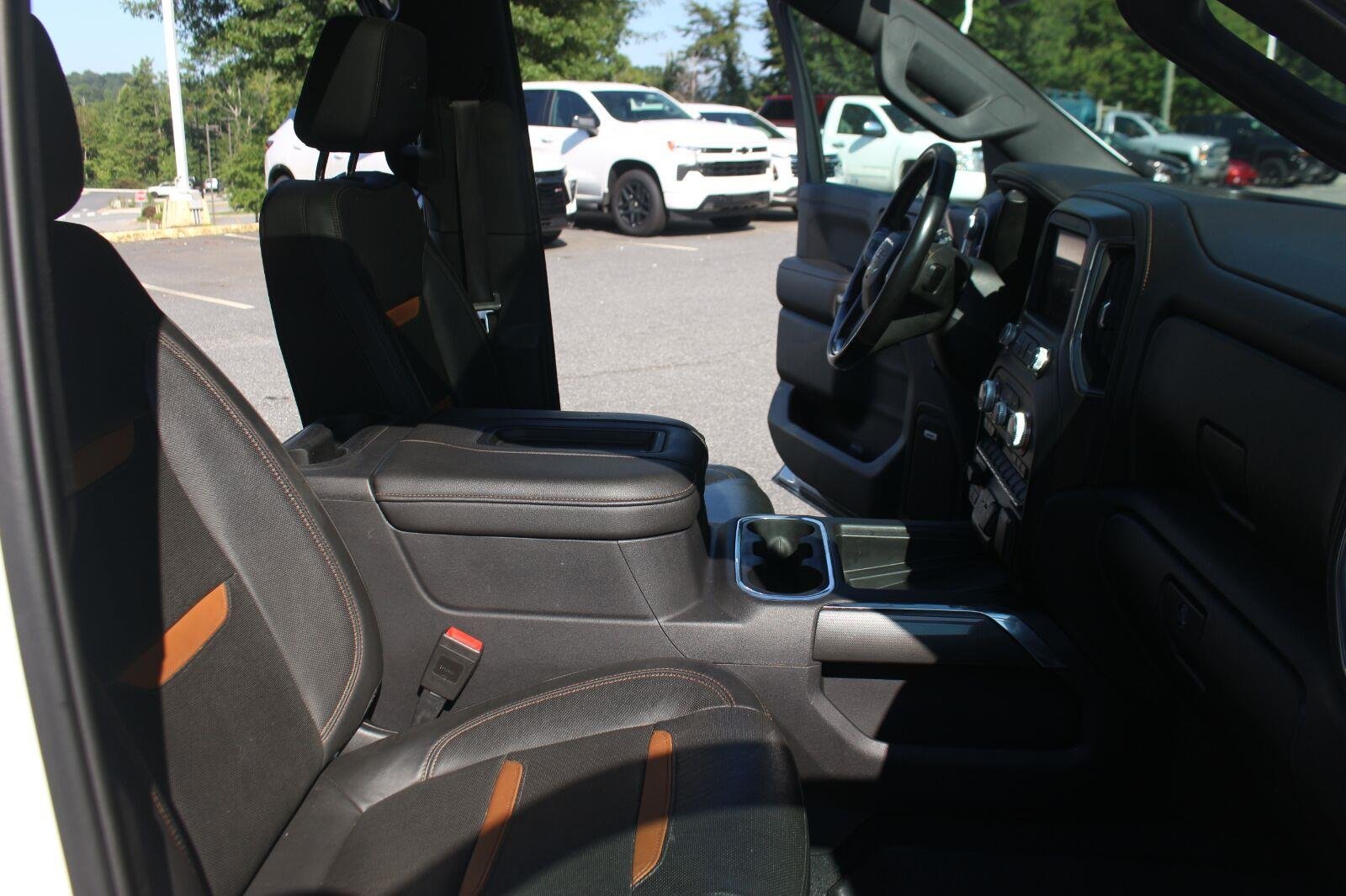 Used 2019 SUMMIT WHITE GMC AT4 image 36