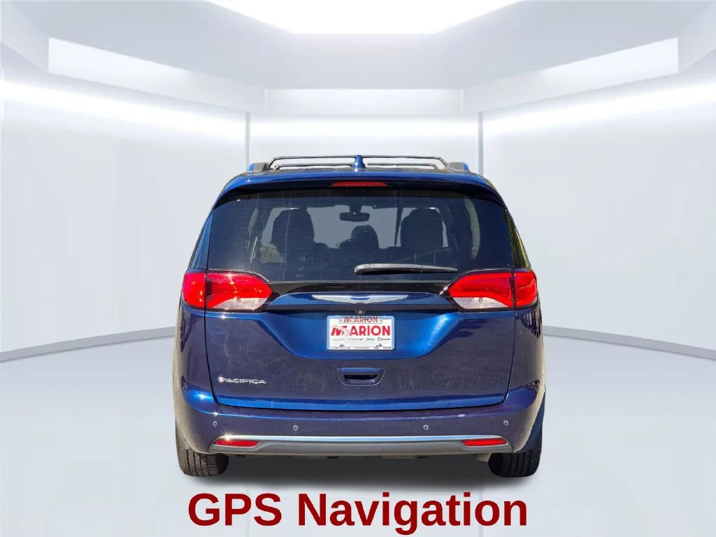 Used 2018 Blue Chrysler Touring L Plus image 20