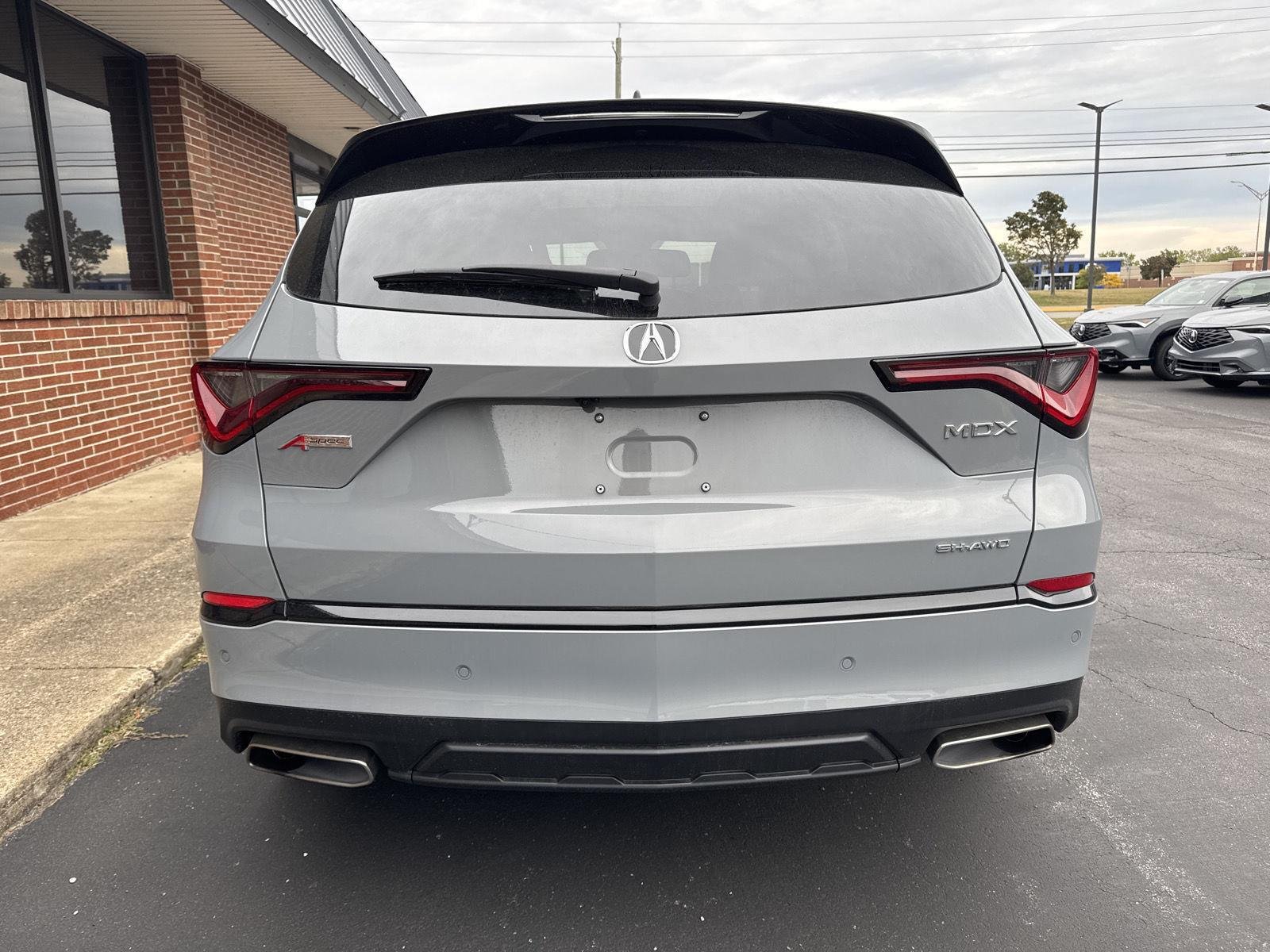 Used 2026 Urban Gray Pearl Acura SH-AWD  w/A-SPEC w/Advance image 5