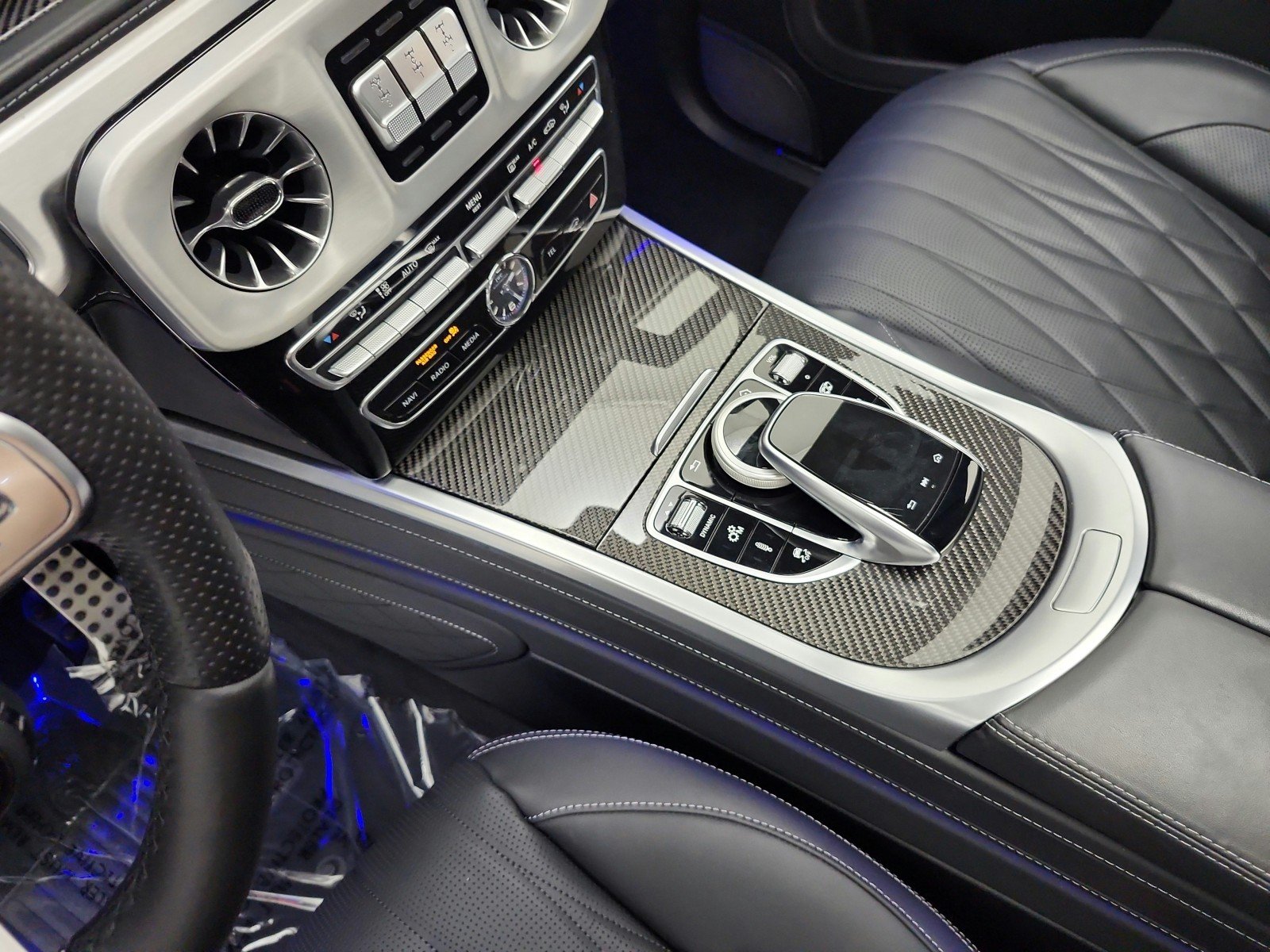 Certified Used 2022 MANUFAKTUR Graphite Metallic Mercedes-Benz AMG® G 63 4MATIC SUV image 11
