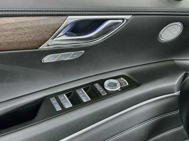 New 2027 Blue Genesis 2.5T Select image 11