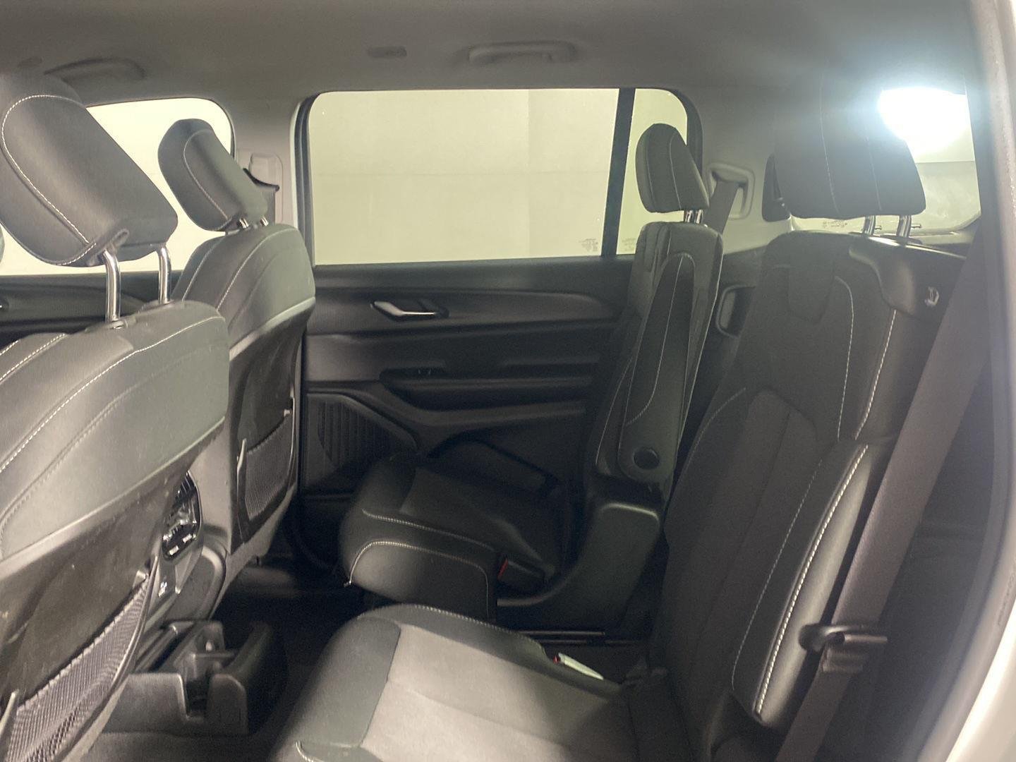 Used 2023 Bright White Clearcoat Jeep Laredo image 25