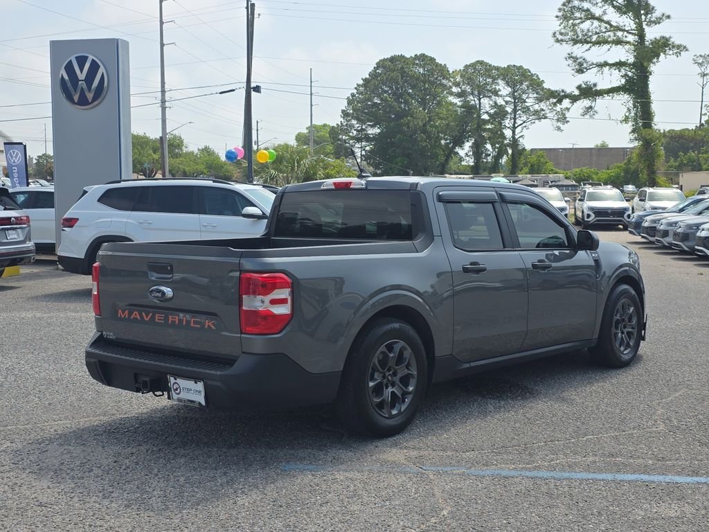 Used 2024 Gray Ford XLT image 7
