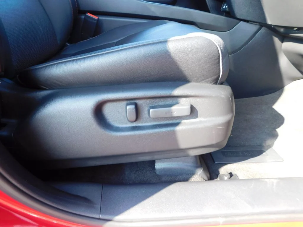 Used 2025 Red Honda Black Edition image 19