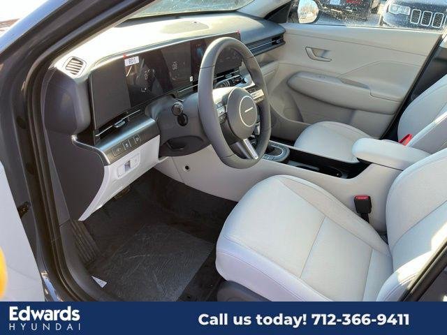 New 2025 Gray Hyundai SEL Convenience AWD image 17