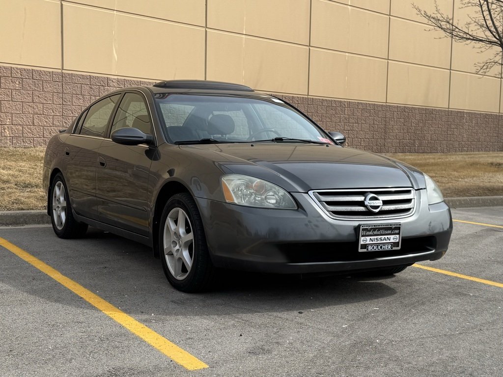 Used 2004 Nissan Altima SE with VIN 1N4BL11D24C170510 for sale in Waukesha, WI