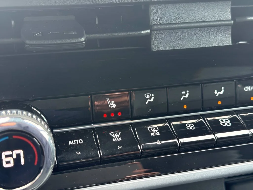 Used 2024 Black Honda Touring image 18