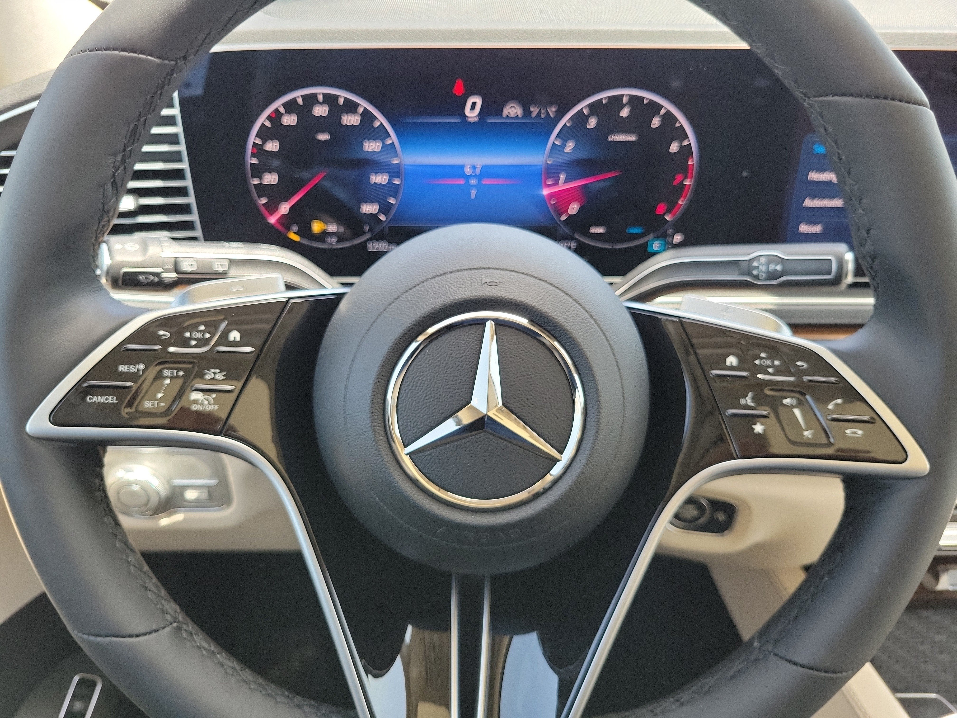 New 2026 Selenite Grey Metallic Mercedes-Benz GLE 350 image 56