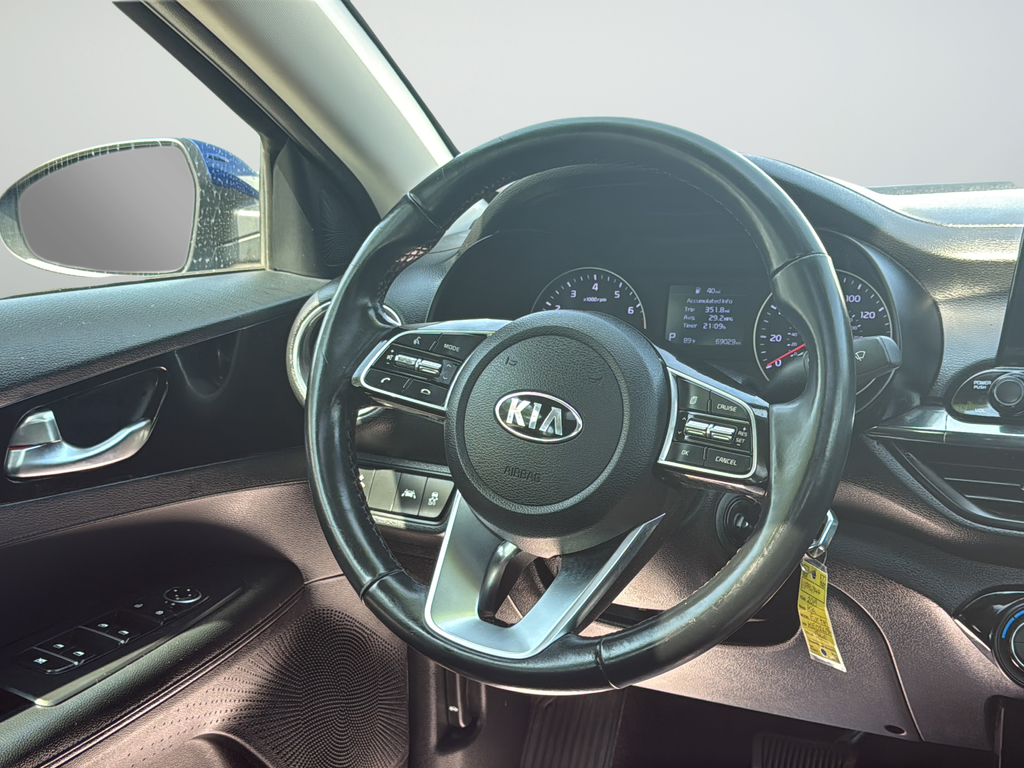 Used 2019 Blue Kia S image 37