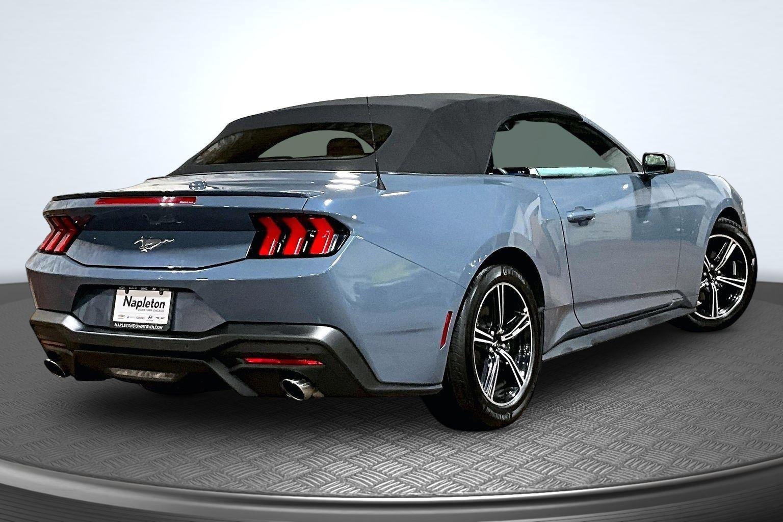 Used 2025 Vapor Blue Ford EcoBoost Premium image 2