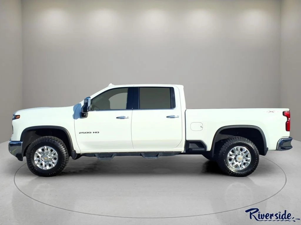 Used 2024 White Chevrolet LTZ image 5