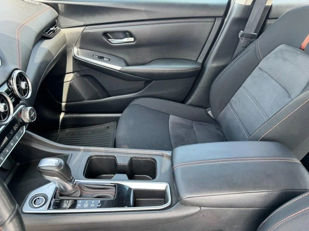 Certified Used 2023 White Nissan SR image 13