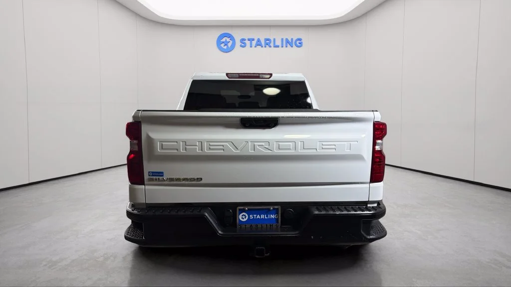 Used 2025 Summit White Chevrolet WT image 7