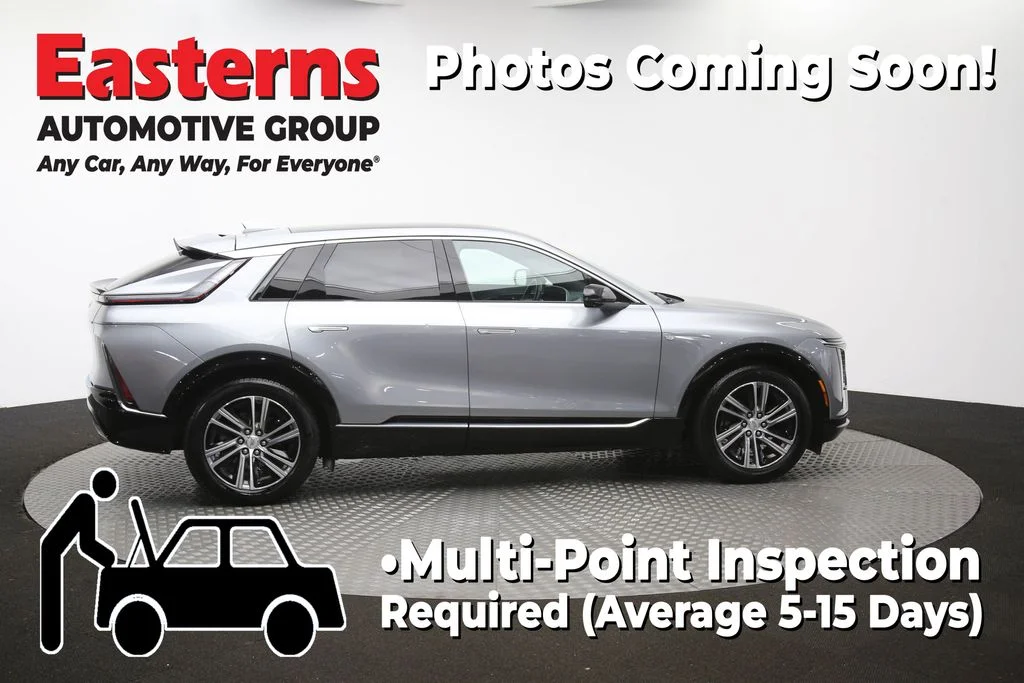 Used 2024 Silver Cadillac Luxury image 48
