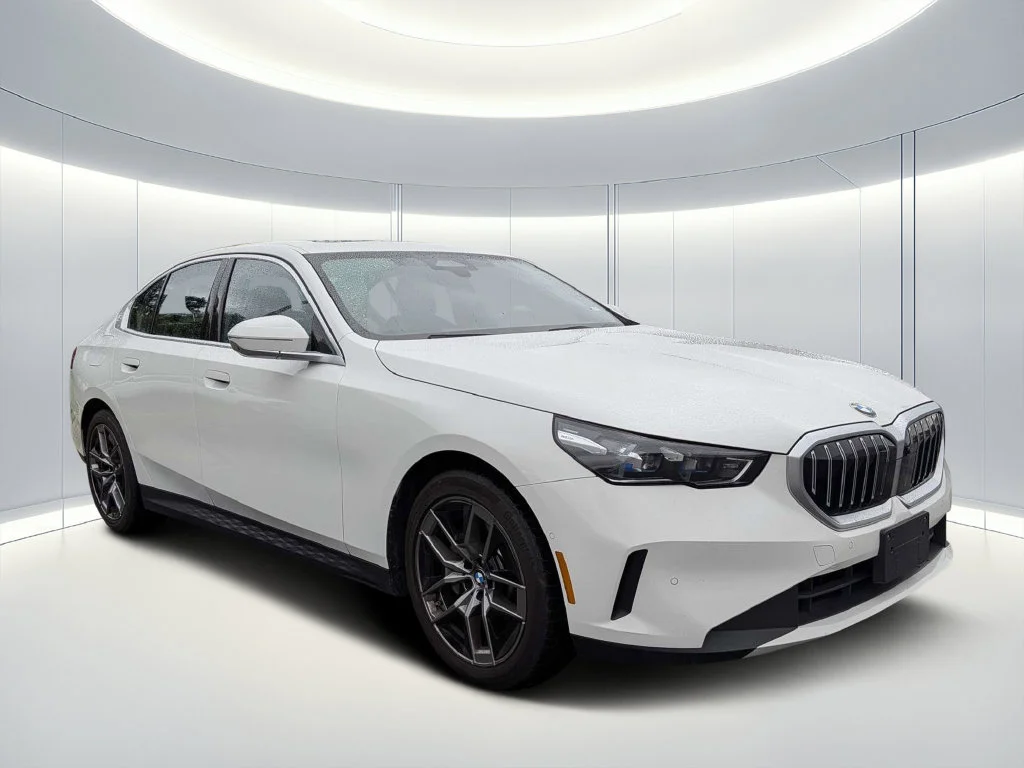 2026 BMW 5 Series 530i