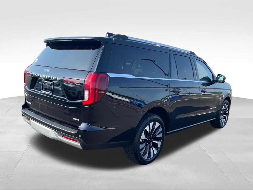 Used 2025 Black Ford Platinum image 5