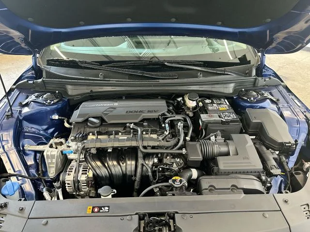 New 2026 Deep Sea Blue Kia LXS image 19