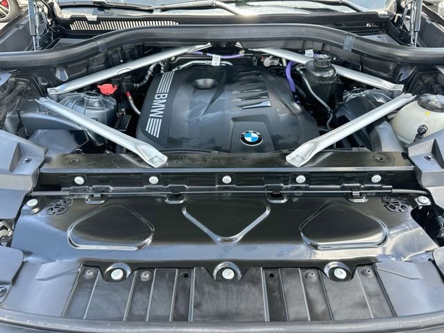 Certified Used 2025 Gray BMW sDrive40i image 34