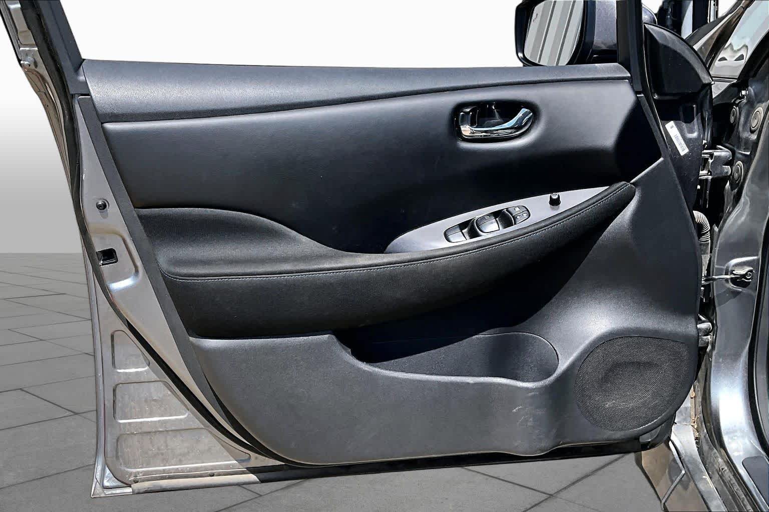 Used 2023 Gun Metallic Nissan S image 19