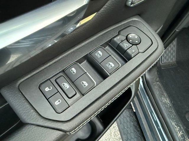 2025 RAM 1500 Laramie - Photo 23