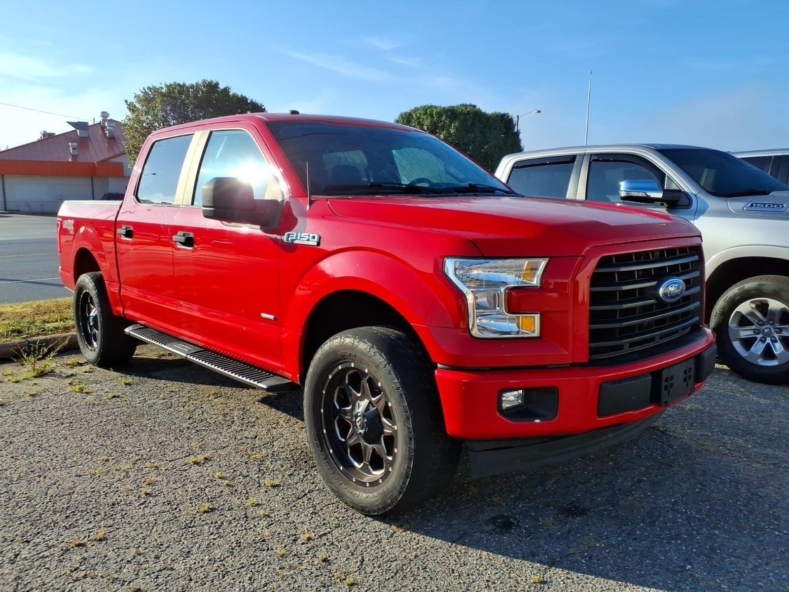 Used 2017 Race Red Ford XL image 3