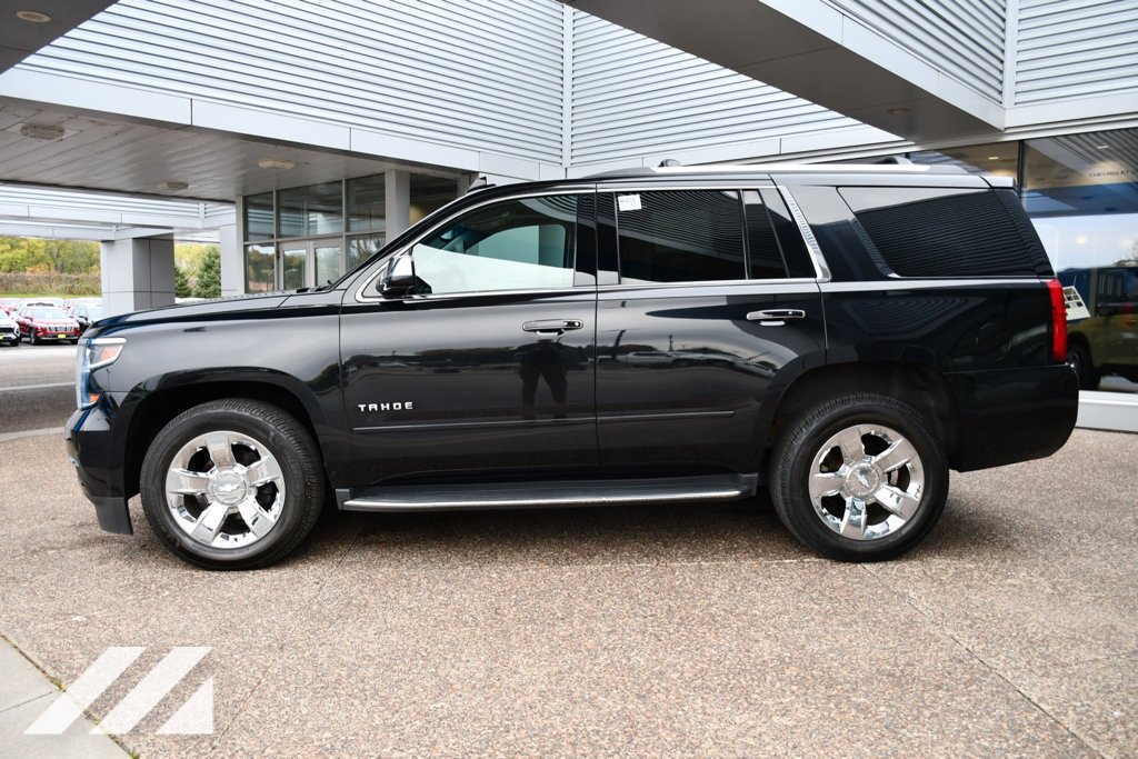 Used 2017 BLACK Chevrolet Premier image 3