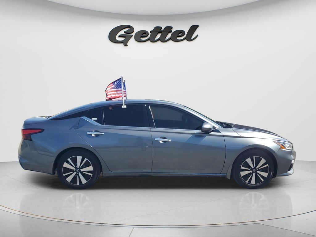 Used 2022 Gray Nissan 2.5 SL image 4