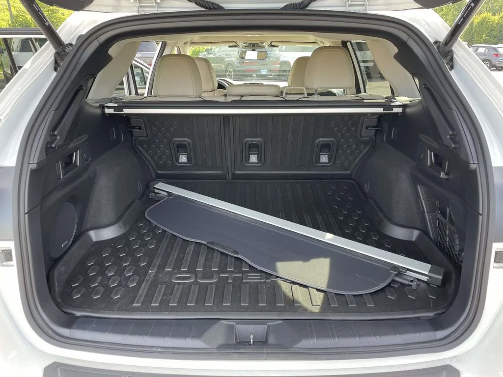 2025 Subaru Outback Limited - Photo 29