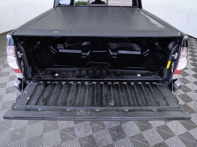 Used 2013 Black Toyota Base image 11