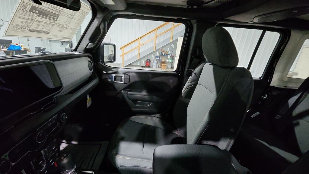 2026 Jeep Wrangler 4-Door Sport - Photo 12