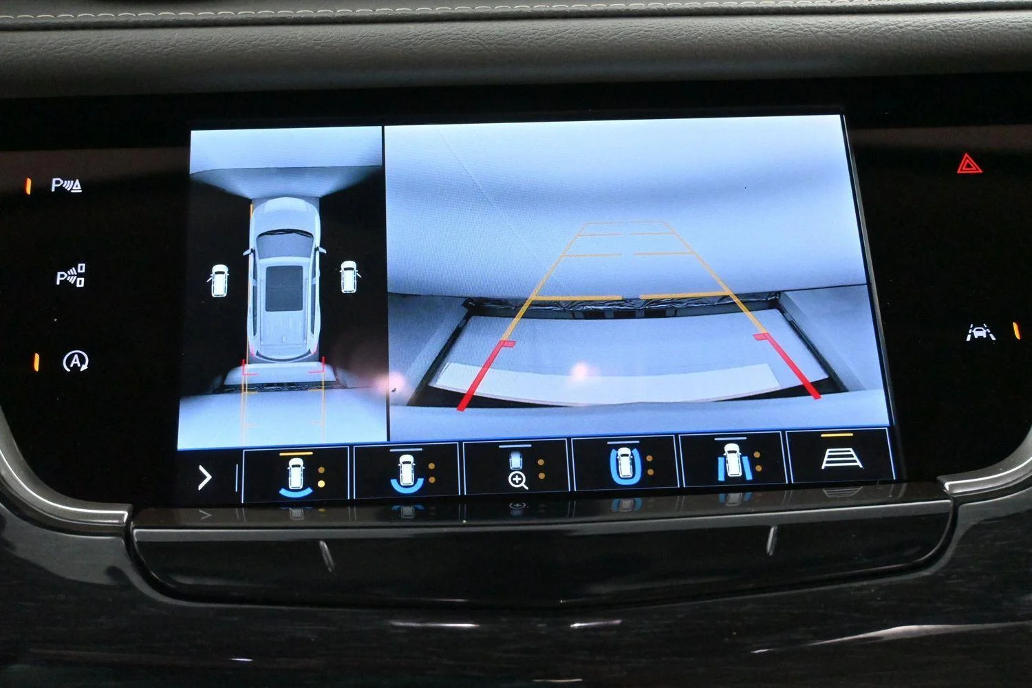 Used 2020 Radiant Silver Metallic Cadillac AWD Premium Luxury image 24