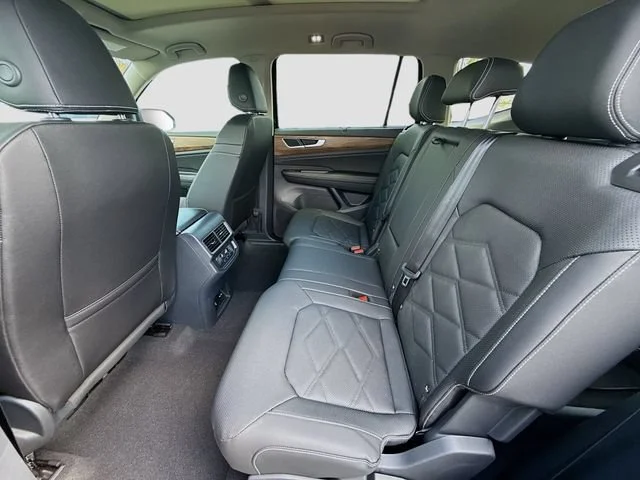 2026 Volkswagen Atlas SE w/Tech - Photo 20
