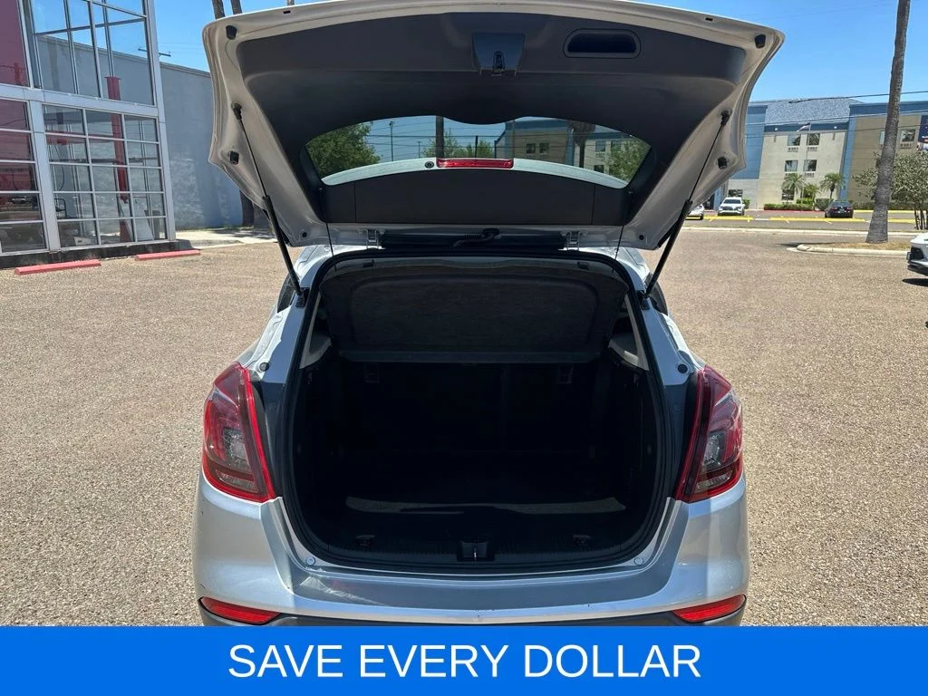 Used 2020 Silver Buick Preferred image 6