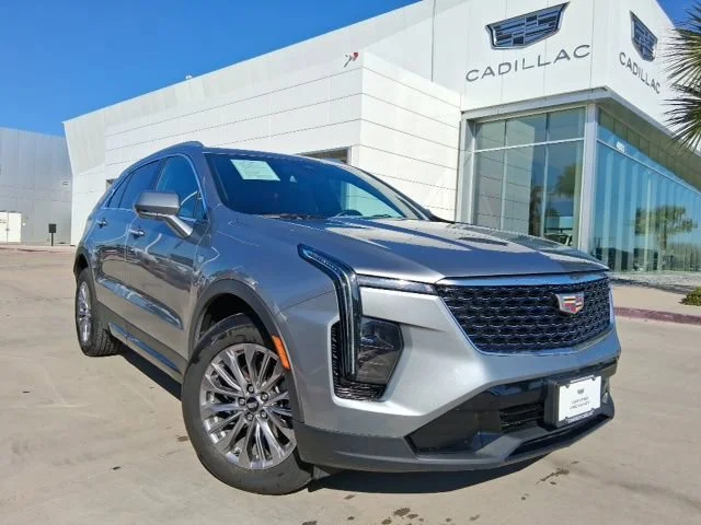 2025 Cadillac XT4 Premium Luxury AWD's photo